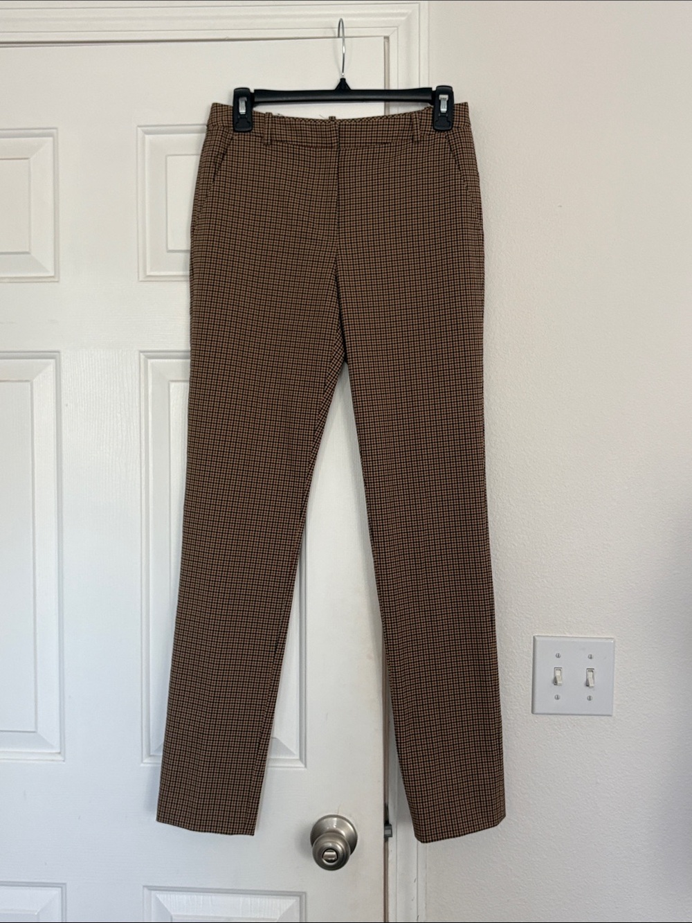 ANTONIO MELANI Brown Houndstooth Dress Pants